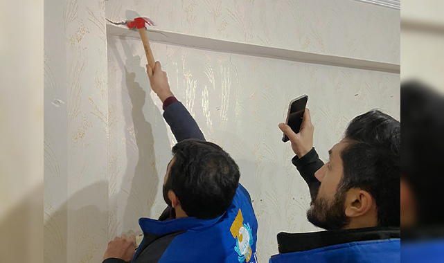 Haliliye'de ekipler hasar tespit çalışmaları için sahada