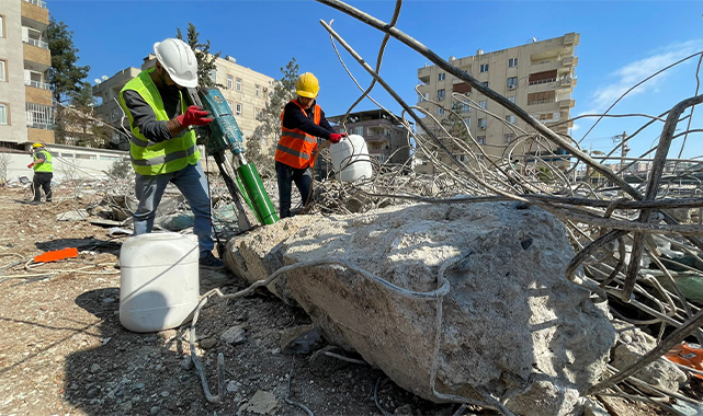 Şanlıurfa'da yıkılan binalarla ilgili soruşturma başlatıldı