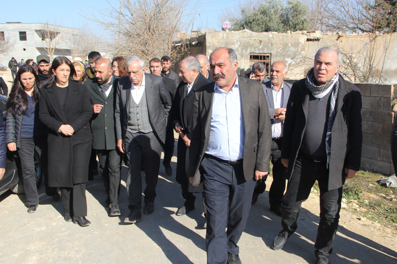 Pervin Buldan: Tek bir yetkili istifa etmedi