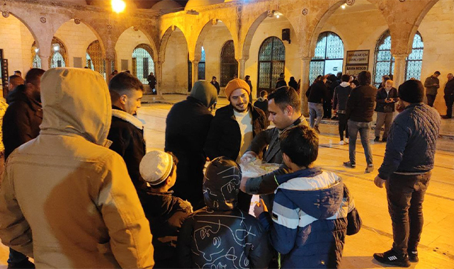 Şanlıurfa'da ilk teravih namazı kılındı