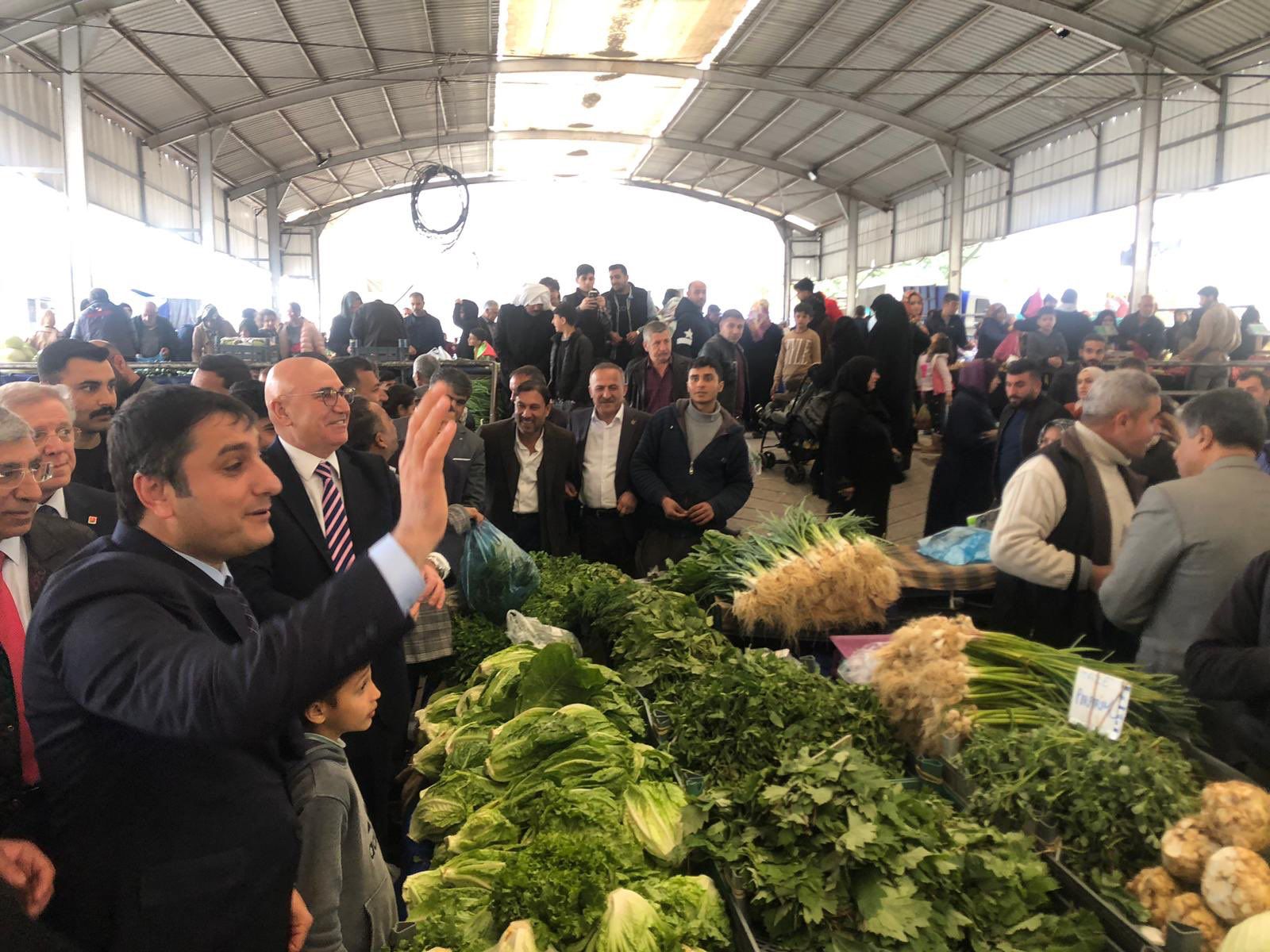 CHP adayları Şanlıurfa'da sahaya indi