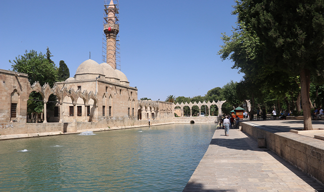 Şanlıurfa'da sıcak hava etkisini sürdürüyor