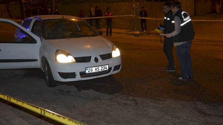 Siverek'te Yol Verme Kavgasında Silahlar Çekildi 1 Kişi Öldü