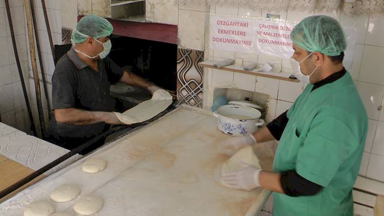 Urfa'da 20 Yaş Altı Sokağa Çıkma Yasağı En Çok Fırıncıları Etkiledi
