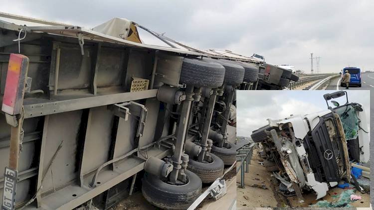 Viranşehir-Şanlıurfa Yolunda Devrilen TIR'ın Sürücüsü Ağır Yaralandı