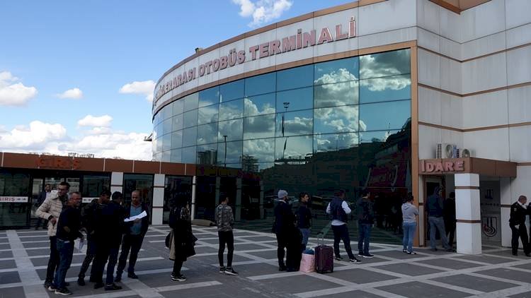 Seyahat İzni Almak İsteyenler E-Devlet'ten Belgesini Alabilecek