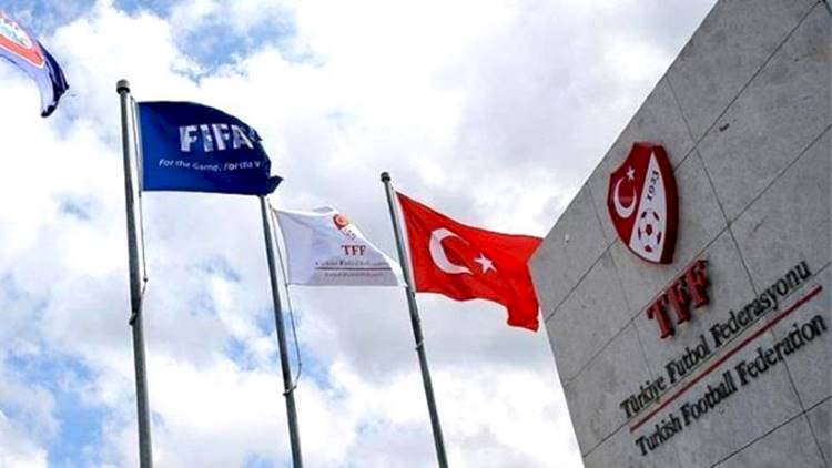 Futbol Federasyonu Son Kararını Açıkladı Ligler Başlayacak mı?