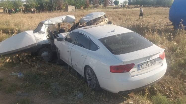Akçalede'de Trafik Kazasında 1 Kişi Öldü 2 Kişi Yaralandı
