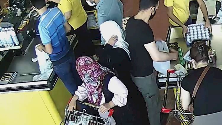 Çaldılar, Pişman Olup Parasını Ödediler, Gözaltına Alınmaktan Kurtulamadılar