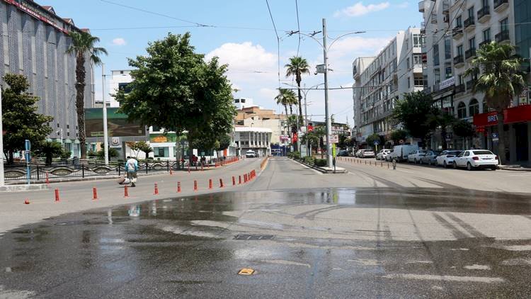Urfalılar Yasağa Uydu Sokaklar Boş Kaldı
