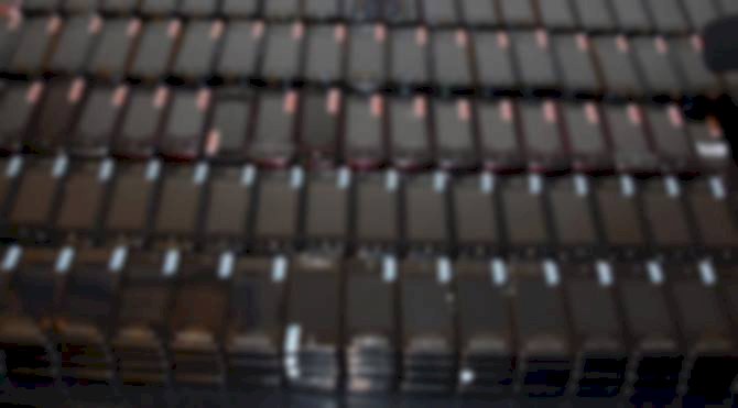 Şanlıurfa'da Gümrük Kaçağı Cep Telefonu Operasyonu