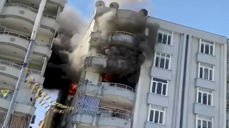 Birecik'te Apartmanın 3. Katında Yangın