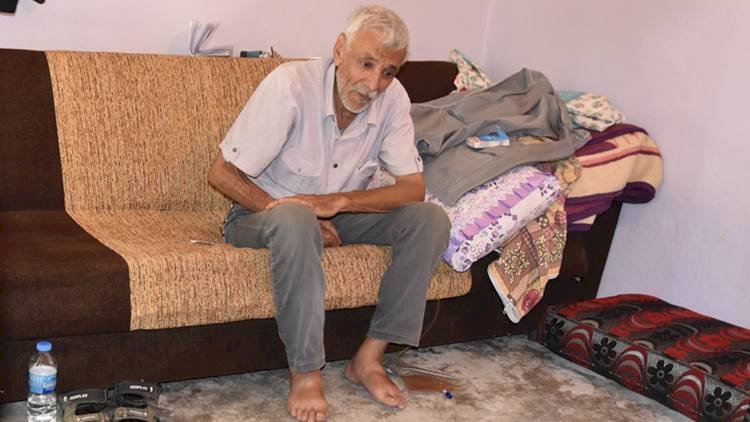 Siverek'te Ailesinin Terk Ettiği 68 Yaşındaki Adam Yaşam Mücadelesi Veriyor