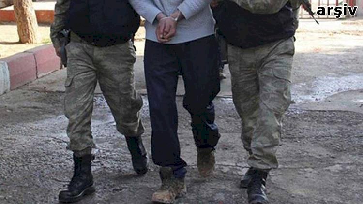 Şanlıurfa'da 2 PKK'lı Güvenlik Güçlerine Teslim Oldu