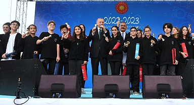 Erdoğan: Bütçeden en büyük payı eğitime tahsis ettik