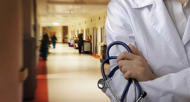 Şanlıurfa'da sağlık çalışanı ile ambulans şoförü doktoru darp etti