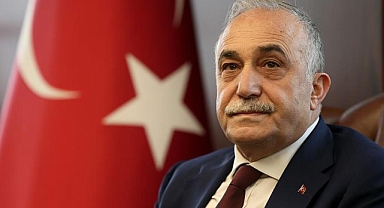 Fakıbaba, AK Parti ve vekillikten istifa etti