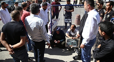Şenyaşar ailesinin adalet köşesi polis bariyerleriyle kapatıldı