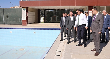 Vali Ayhan bu kez Karaköprü Belediyesi'nin projelerini inceledi