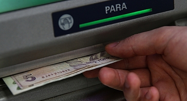 ATM'lerin yuttuğu paralarla ilgili şikayetler arttı