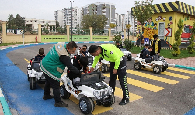 Çocuklara trafik eğitimi veriliyor!