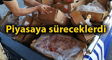 Şanlıurfa'da bir ton bozulmuş tavuk eti ele geçirildi