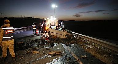 Suruç yolunda feci kaza: 2 ölü