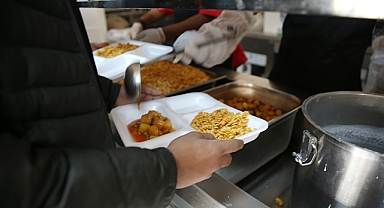 Şanlıurfa'da kaç öğrenciye ücretsiz yemek veriliyor?
