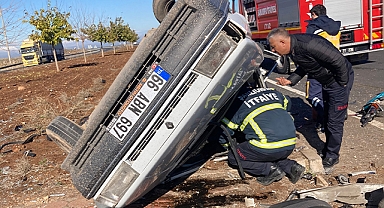 Şanlıurfa'da tır ile otomobil çarpıştı: Ölü ve yaralılar var