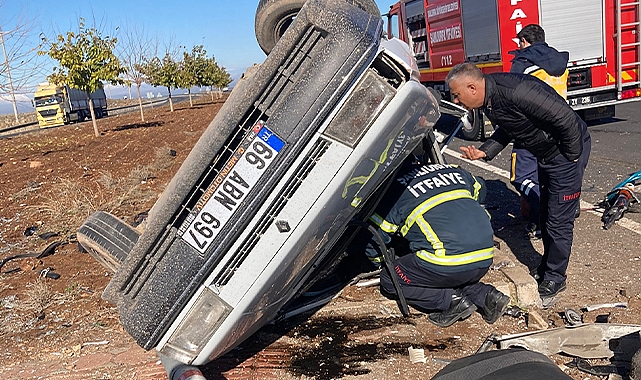 Şanlıurfa'da tır ile otomobil çarpıştı: Ölü ve yaralılar var