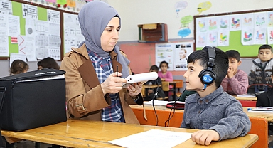 Suruç'ta öğrencilere işitme testi taraması yapıldı