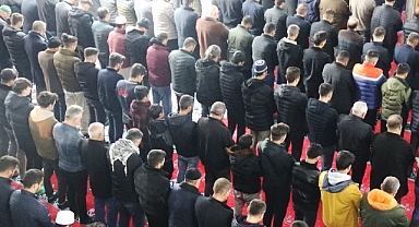 Balıklıgöl Platosundaki camilerde kandil yoğunluğu