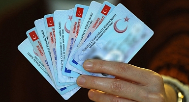 Ehliyet özellikli çipli kimlik kartı alanların sayısı belli oldu