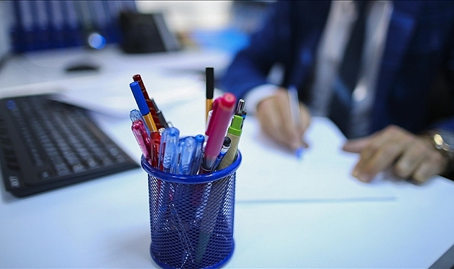 Kamuda sözleşmeliye kadro öngören teklif yasalaştı