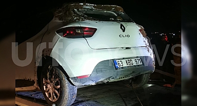 Şanlıurfa'da otomobil refüje çarptı: Ölü ve yaralılar var