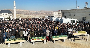 Şanlıurfa'daki kazada ölenler Mardin'de defnedildi