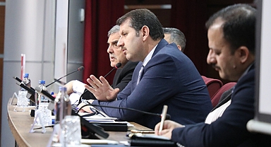 Vali Ayhan: Herkes ödevine sahip çıksın