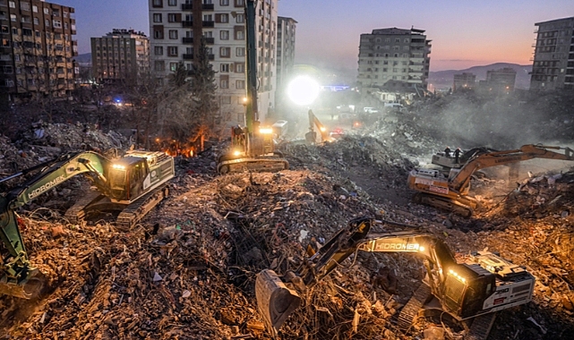 100 milyon ton enkaz çıkması bekleniyor