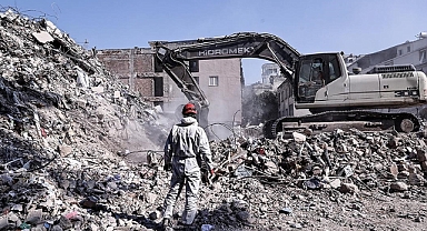AFAD Başkanı Sezer: 41 bin 156 kişi hayatını kaybetti