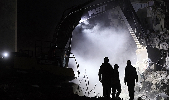 AFAD depremde can kayıplarının yükseldiğini açıkladı