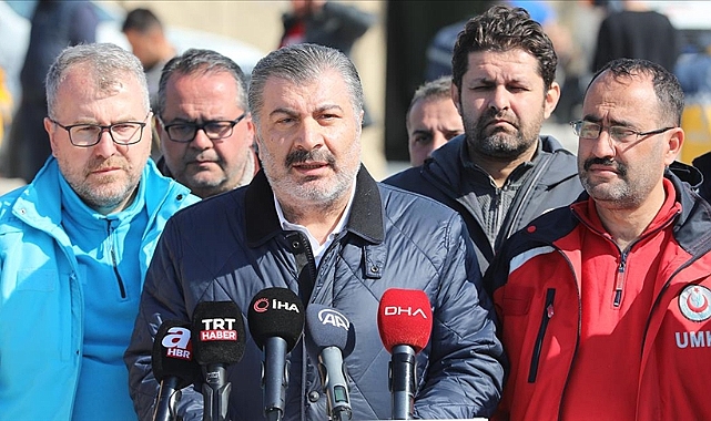 Bakan Koca deprem nedeniyle tedavi görenlerin sayısını açıkladı