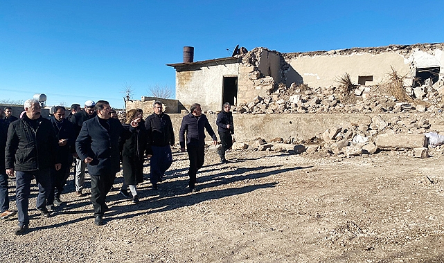 Canpolat depremden etkilenen kırsal mahallelerde