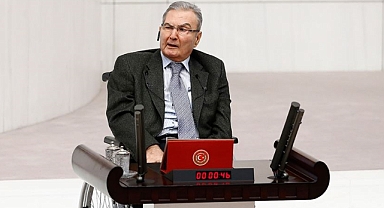 Deniz Baykal hayatını kaybetti