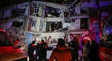 Depremde son bilanço: Ölü sayısı 24 ɓin 617'ye yükseldi