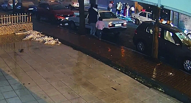 Şanlıurfa'da deprem anı güvenlik kamerasında