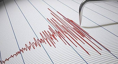 Kahramanmaraş'ta korkutan deprem: Çevre iller de sallandı