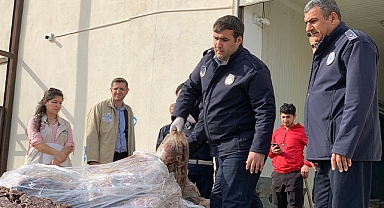 Şanlıurfa'da 4 tondan fazla tarihi geçmiş tavuk ve ciğer ele geçirildi