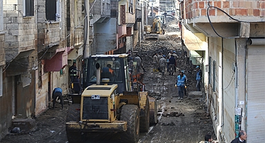 Şanlıurfa'da sel sonrası temizlik çalışmaları sürüyor