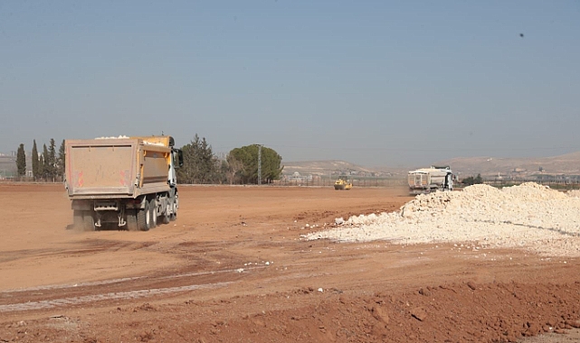 Şanlıurfa&#039;da tarım arazisine konteyner kent kurulmasına tepki