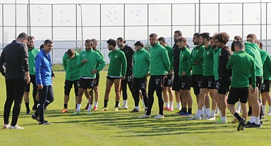 Şanlıurfaspor evinde Düzcespor'u ağırlıyor